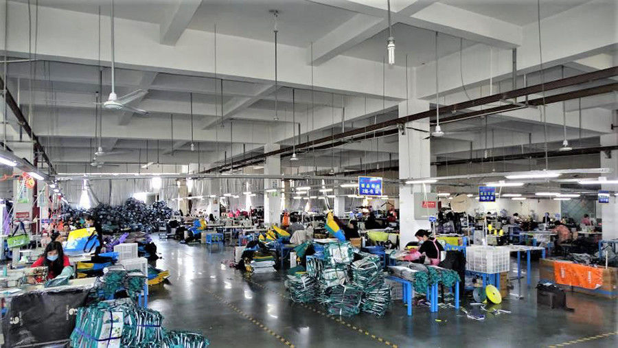 Dongguan Fangxin Gift Manufacturing Co., Ltd. কারখানা উত্পাদন লাইন